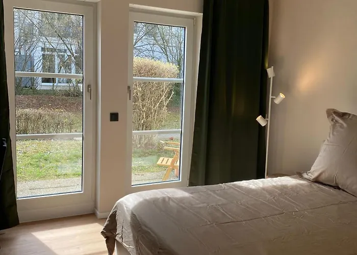 Apartamento Apartment, Monteurwohnung Mit Ruhiger Terrasse In *